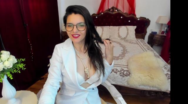 Connect with webcam model BlushingMery: Leather