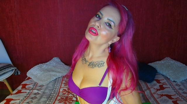 Welcome to cammodel profile for AnalBlondeSexx: Outfits