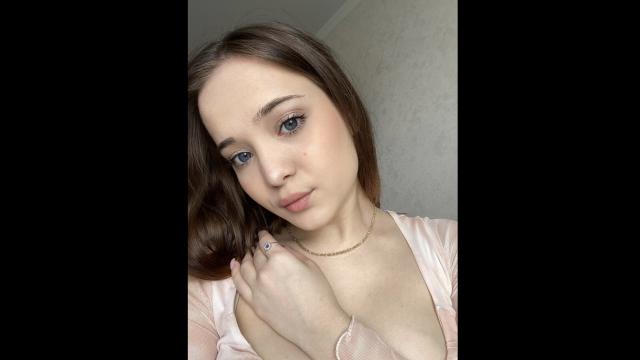 Connect with webcam model 1Katekri23: Humor