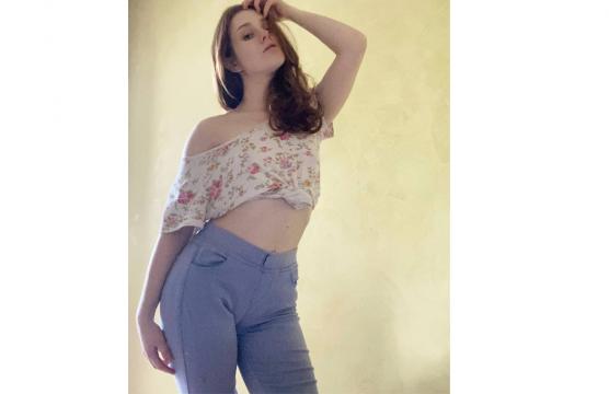Adult webcam chat with smallwitch25