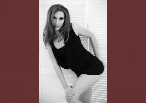 Welcome to cammodel profile for ErikaActive: Strip-tease