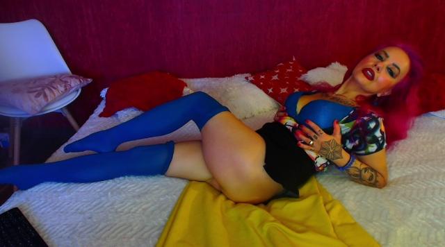 Find your cam match with AnalBlondeSexx: Role playing