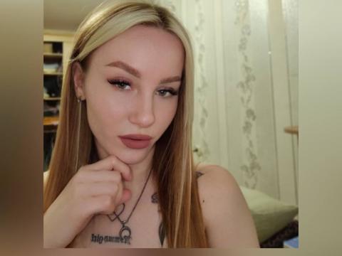 Welcome to cammodel profile for hahadetka: Travel