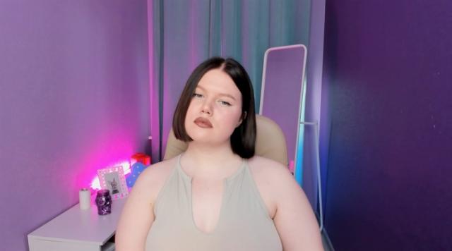 Welcome to cammodel profile for DreamyVickyy: Squirting