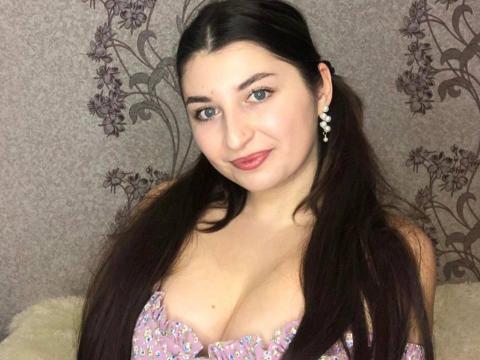 Adult chat with FlaffyXX: Kissing