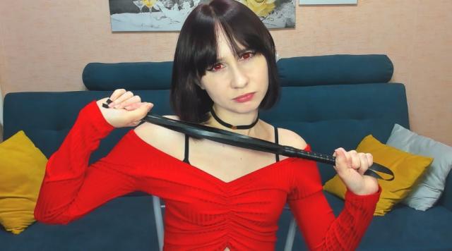 Connect with webcam model RebeccaGraham: Strip-tease