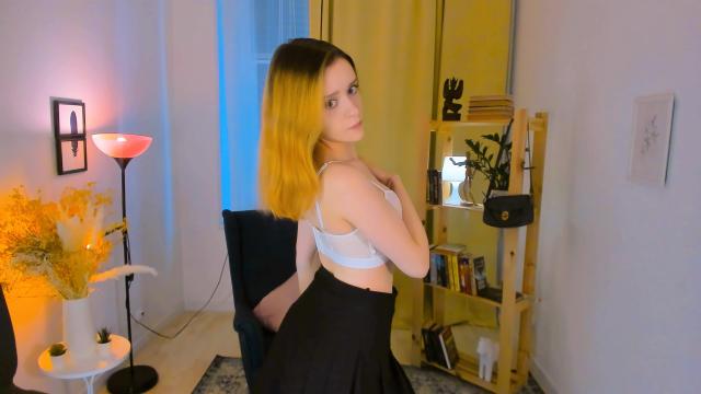 Webcam chat profile for FrancescaSmit: Squirting