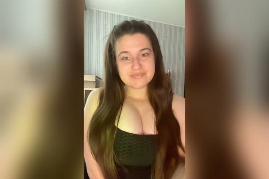 Why not cam2cam with 001PrettyFlower: Kissing