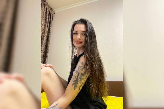 Welcome to cammodel profile for MaryMee: Kissing