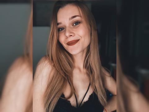 Explore your dreams with webcam model Vasilisa: Ask about my Hobbies