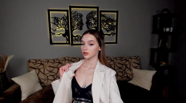 Why not cam2cam with SophieKiss: Strip-tease