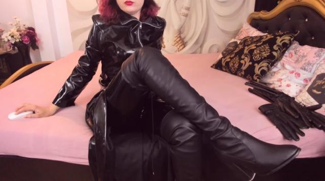 Why not cam2cam with MagicalSparkle: Dominatrix