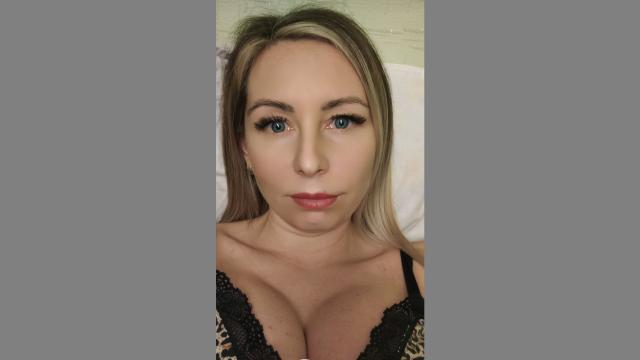 Find your cam match with FireWomann1