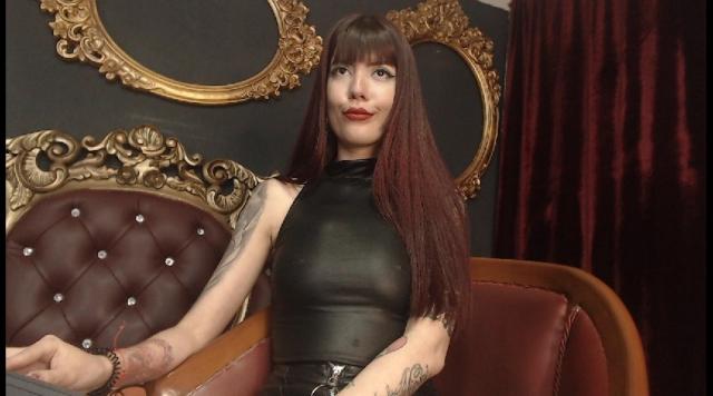 Adult chat with HolyTyler: Dominatrix