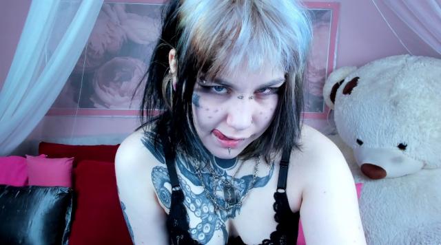 Webcam chat profile for LisaAnders: Role playing