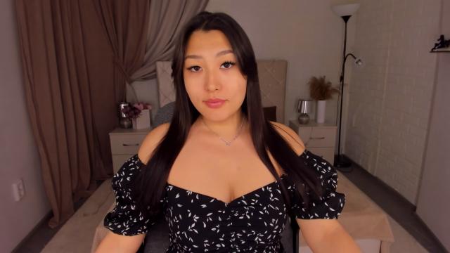 Connect with webcam model AgnessaCole: Strip-tease