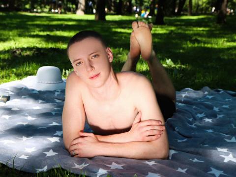 Welcome to cammodel profile for TylerLann: Legs, feet & shoes