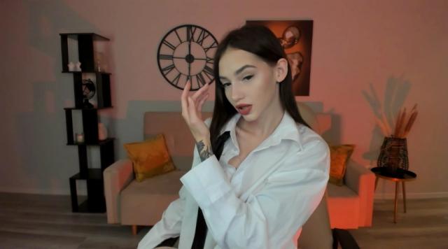 Why not cam2cam with SophieKiss: Nails
