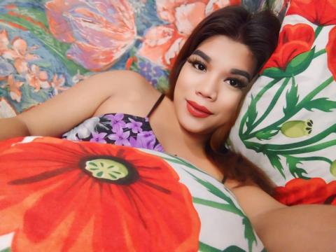 Connect with webcam model xxChelseaxx: Outfits