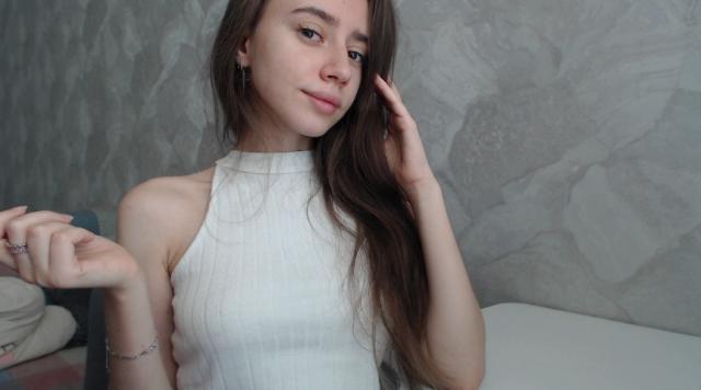 Adult chat with OliviaPetite: Lingerie & stockings