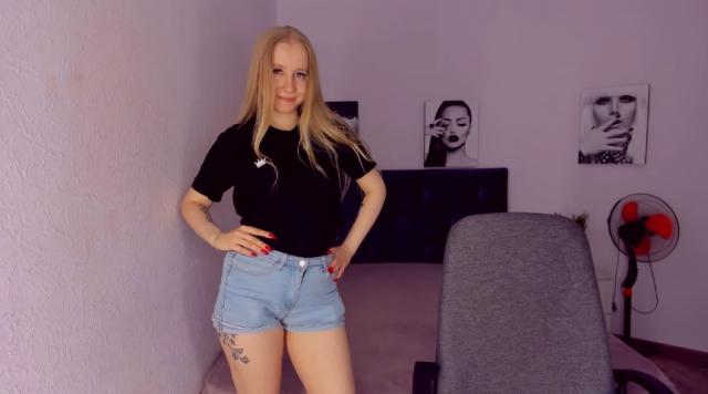 Adult webcam chat with MilanaStone: Outfits