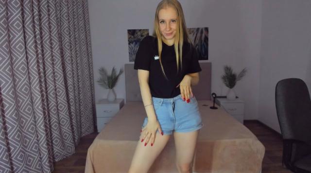 Why not cam2cam with MilanaStone: Piercings & tattoos