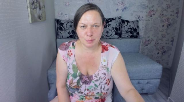 Adult webcam chat with KellyPerfection: Masturbation