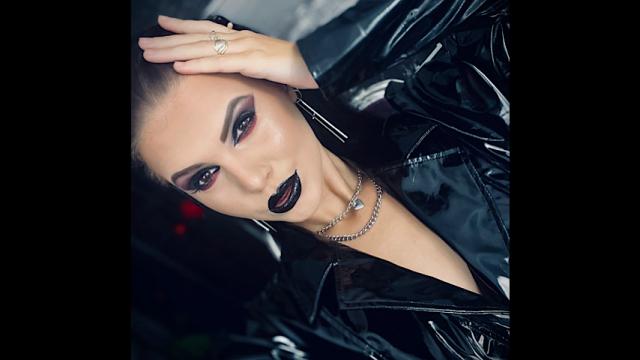 Adult webcam chat with LeaNoire: PVC