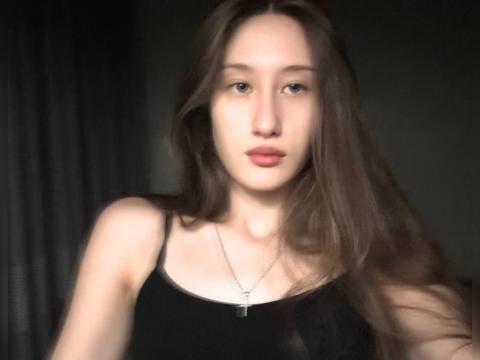 Connect with webcam model KittyMur