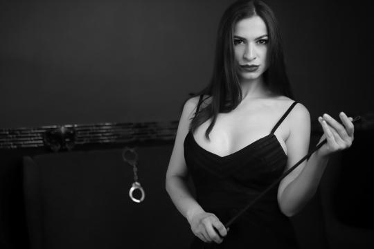 Adult chat with QueenSerenne: Discipline