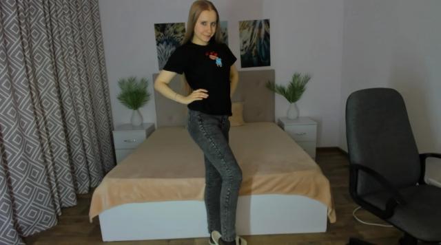 Connect with webcam model MilanaStone: Ask about my other interests