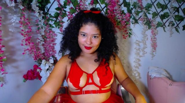 Welcome to cammodel profile for hotcurlylatina: Masturbation