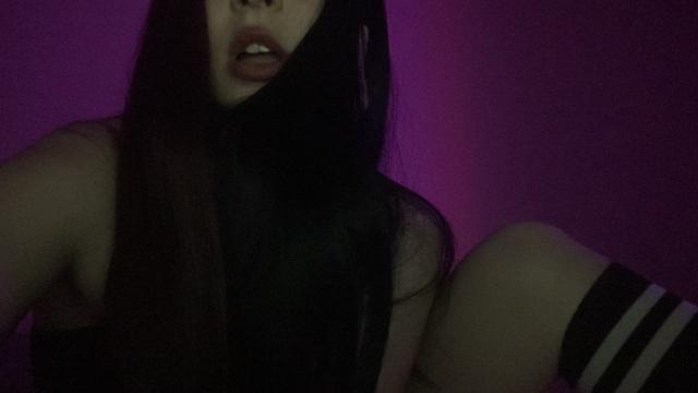 Visit PrettyViolet profile