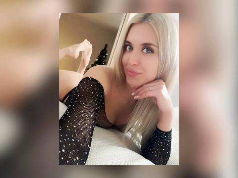 Visit 01SexyLadyyy profile