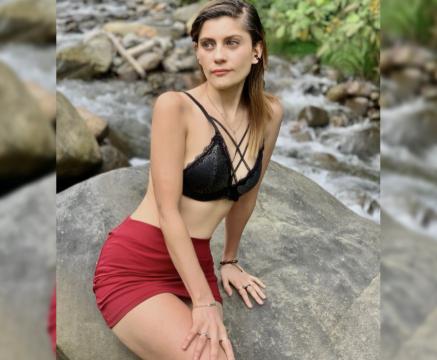 Visit latinqueen profile