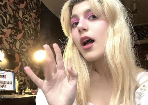 Visit LanaDestiny profile