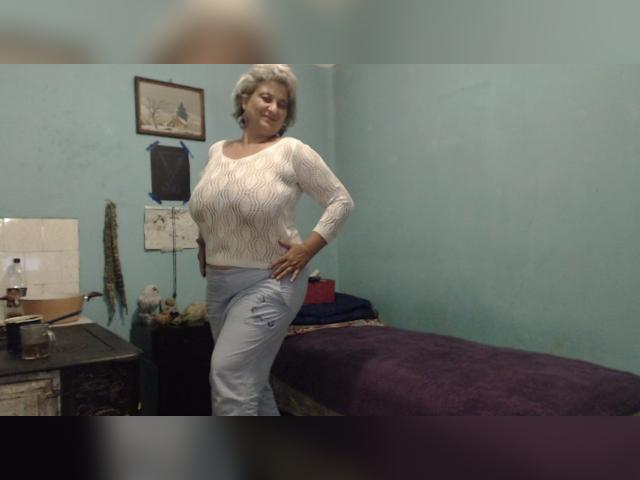 Find your cam match with Galiya: Role playing