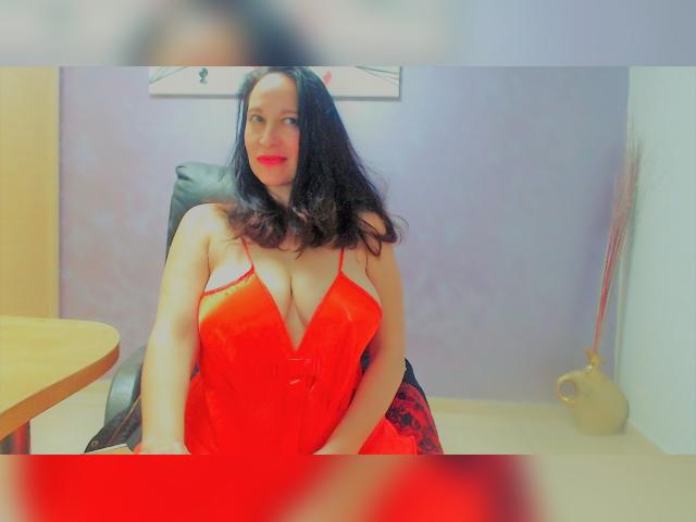 Explore your dreams with webcam model MISSEMANUELL: Dominatrix