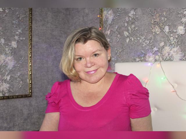 Start video chat with ShannonShine: Live orgasm