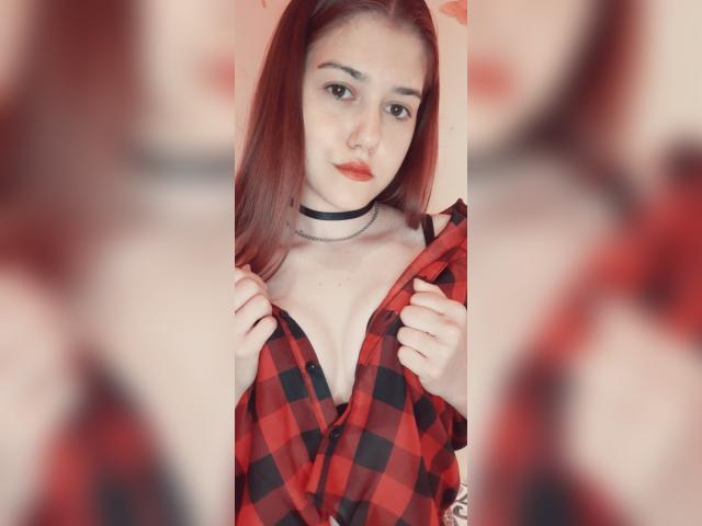 Find your cam match with 0001MissDee: Fitness