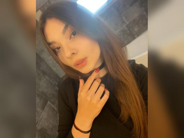 Find your cam match with luuna69