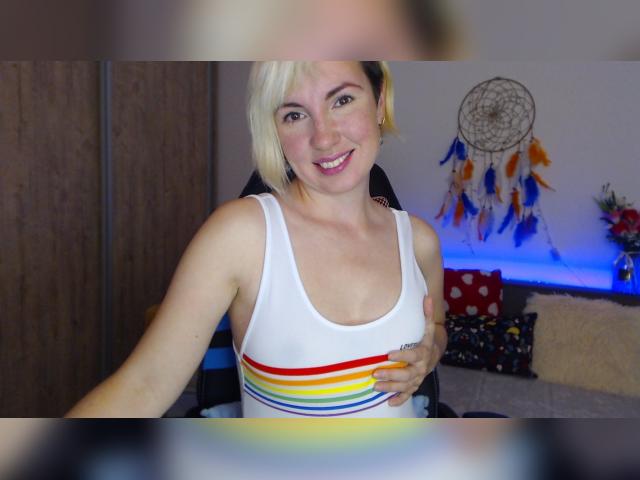 Welcome to cammodel profile for LekaStar: Lingerie & stockings