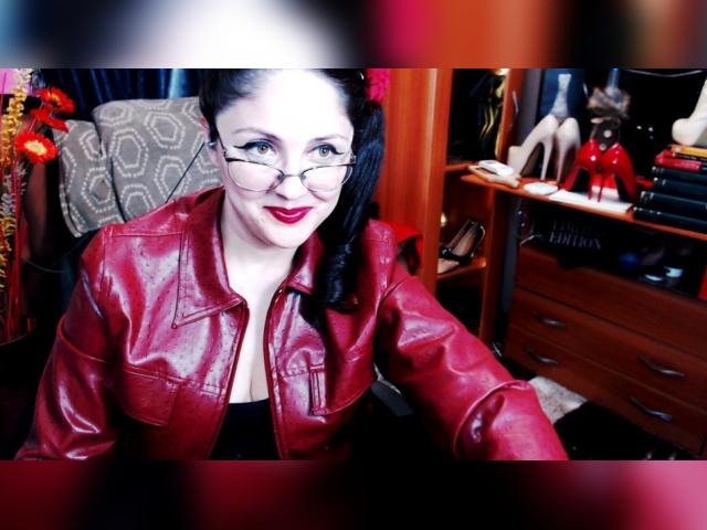 Adult webcam chat with ImperatrizaSADO: Make up