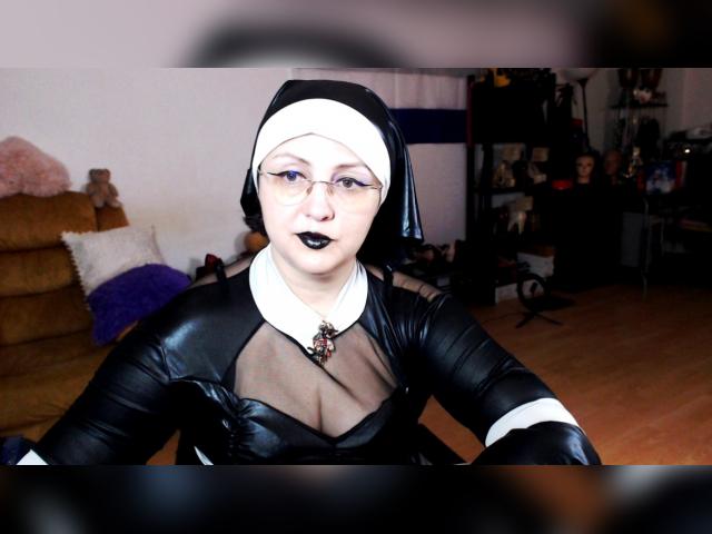 Adult webcam chat with ImperatrizaSADO: Nipple play