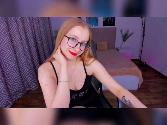 Adult webcam chat with MilanaStone: Lingerie & stockings