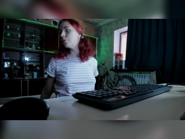 Connect with webcam model Pa1ePr1ncess: Live orgasm