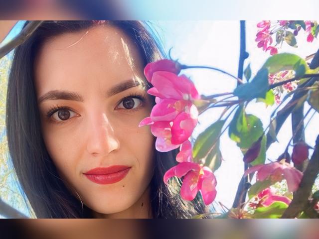 Adult webcam chat with VelvetSoul: Art