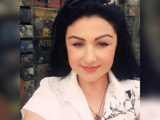 Welcome to cammodel profile for Sweet0pussy454: Kissing