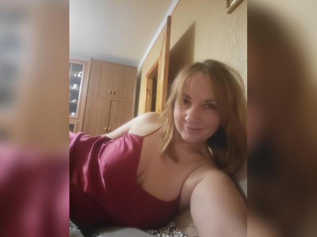 Welcome to cammodel profile for Candy45: Art