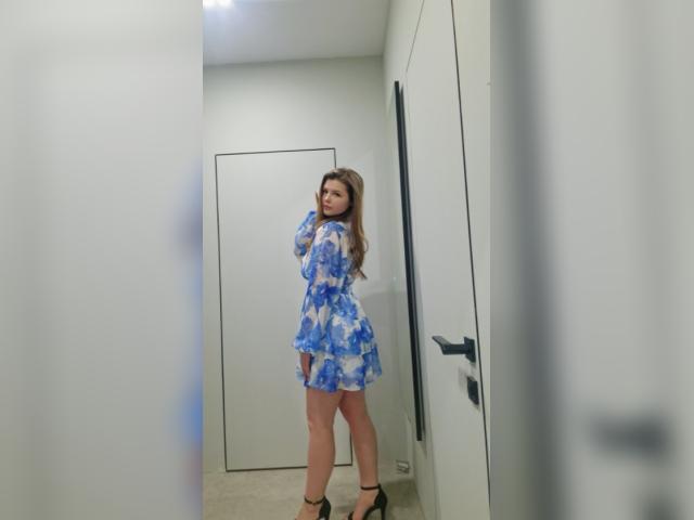 Adult chat with 0000JuicyPeach: Travel